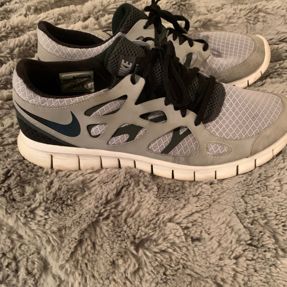 Men’s Nike flex sneakers. Size 10.5